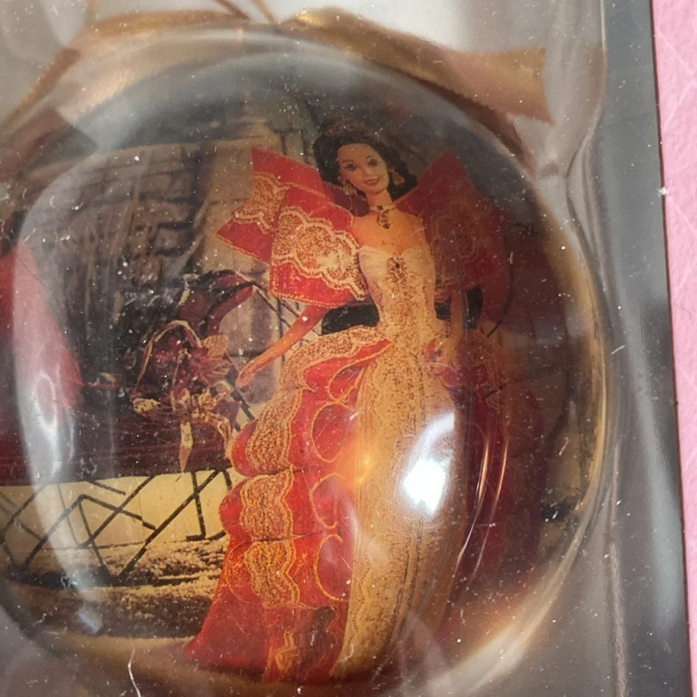 Vintage 1997 Barbie ornament with stand Collectable